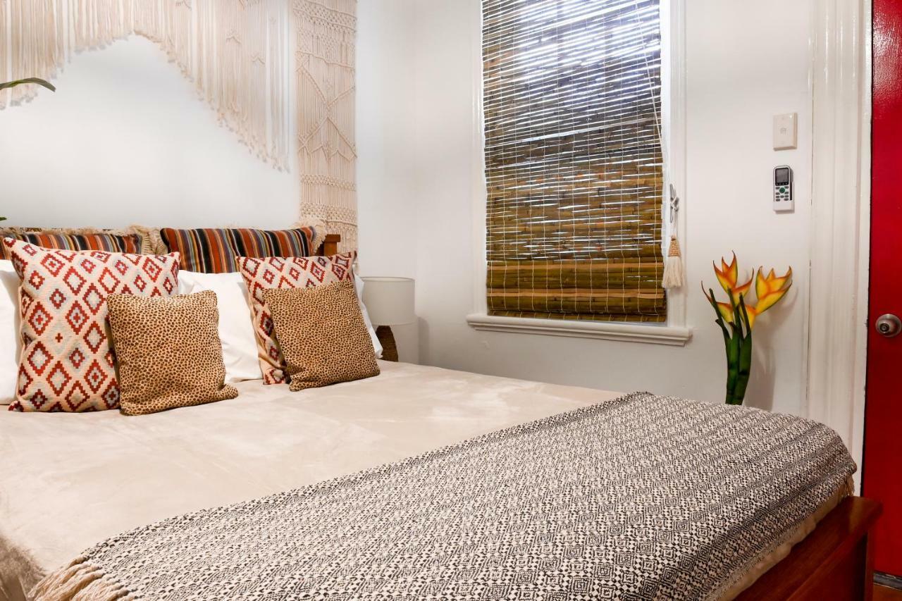 Designer Studios Manly Bagian luar foto